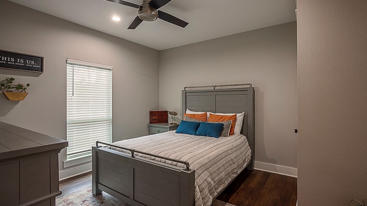 Photo of Bedroom in Brookeland