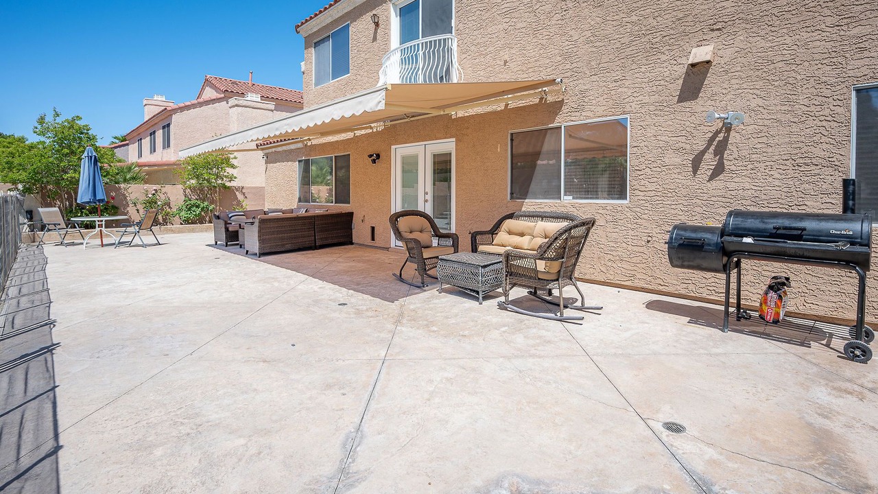 Photo of Outdoor in Green Valley