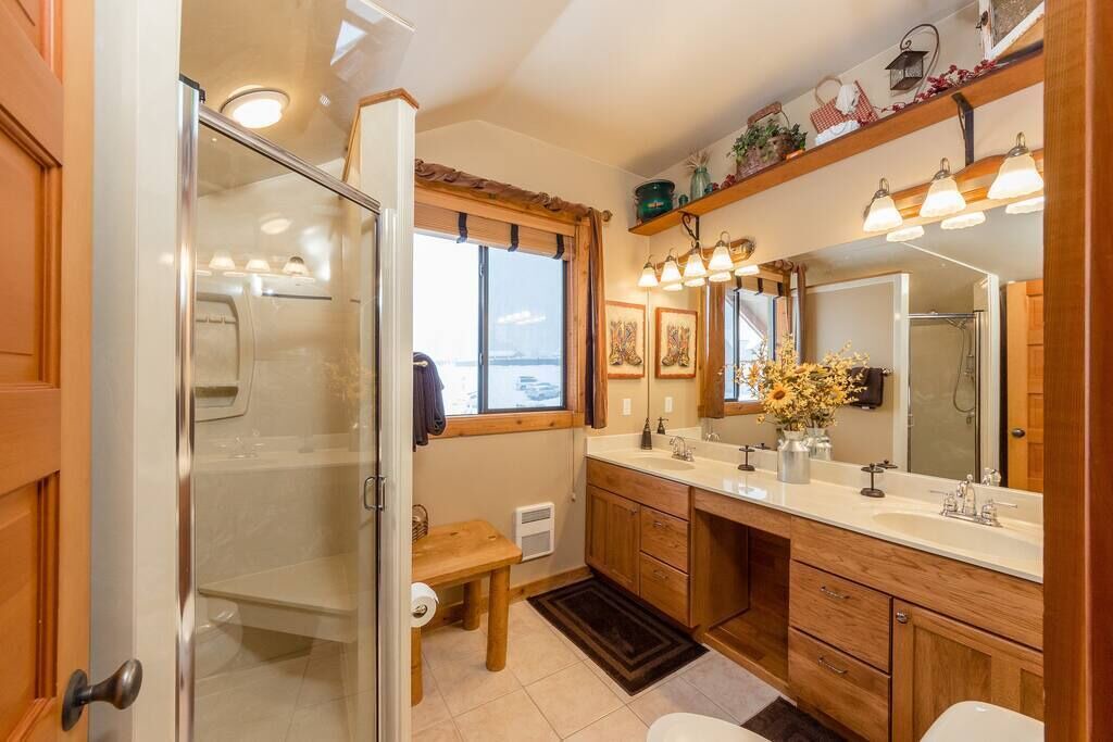 Photo of Bathroom in Purgatory