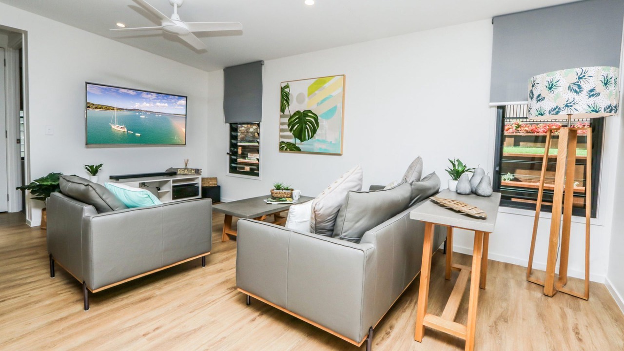 Photo of Livingroom in Seventeen Seventy