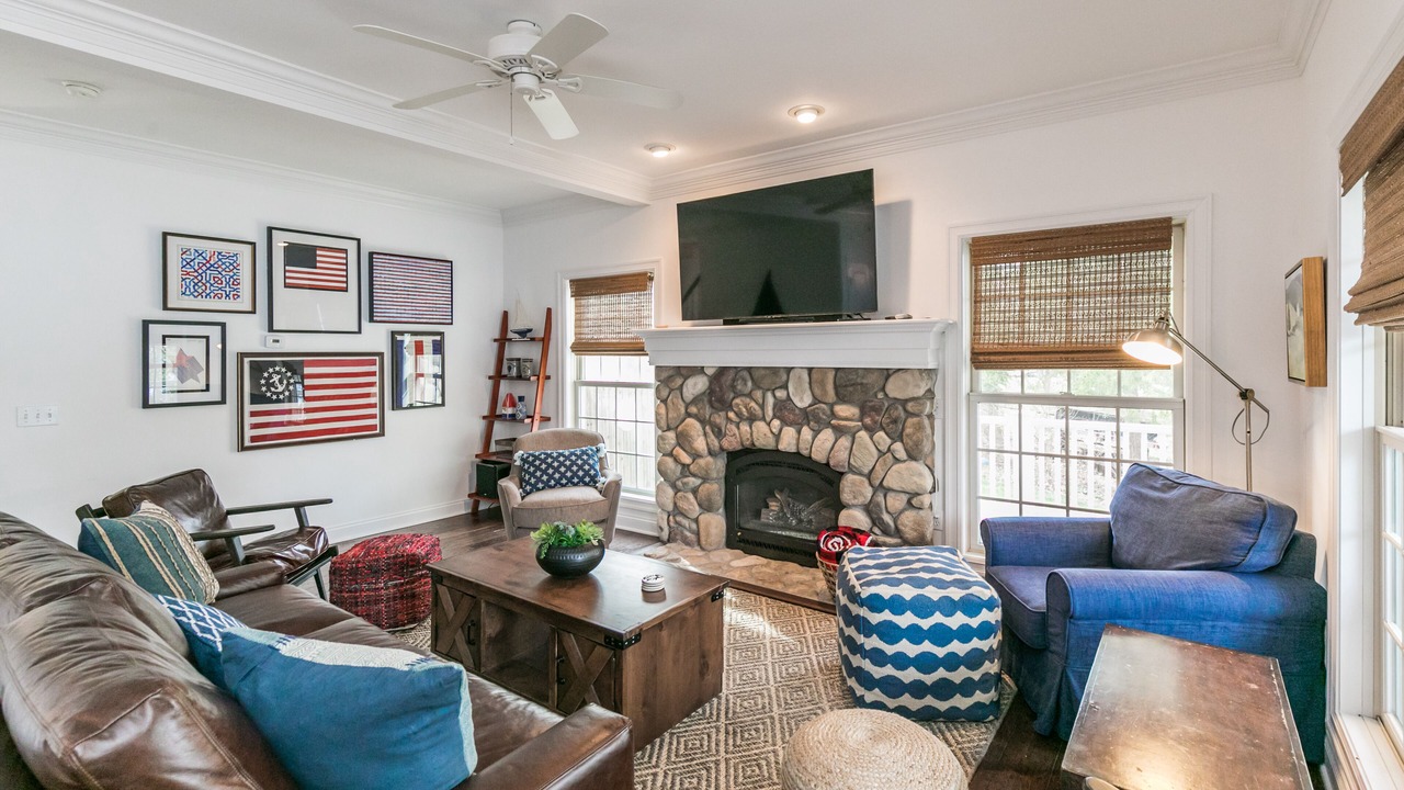 Photo of Livingroom in Skaneateles