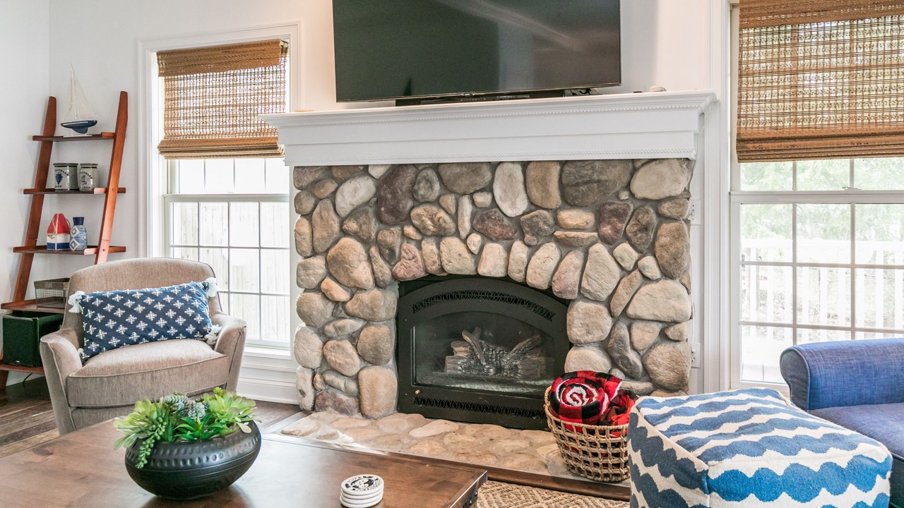 Photo of Livingroom in Skaneateles