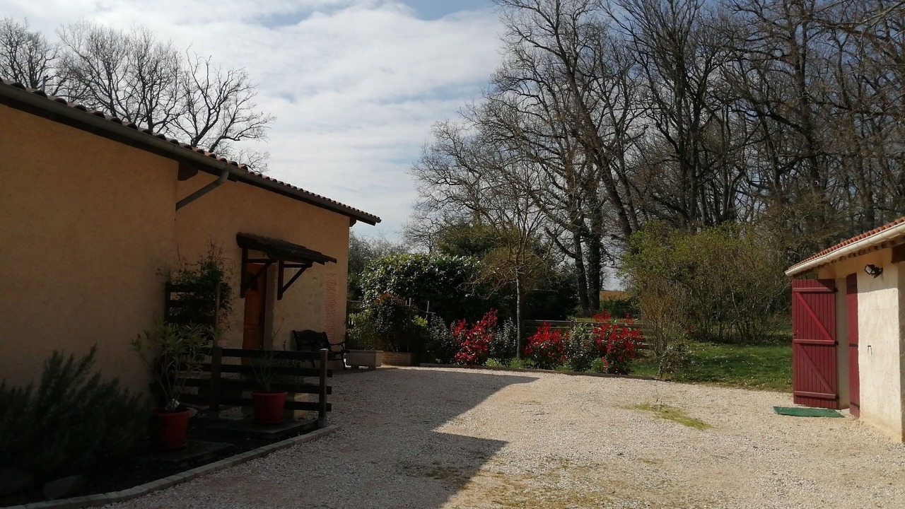 Photo of Outdoor in Escorneboeuf