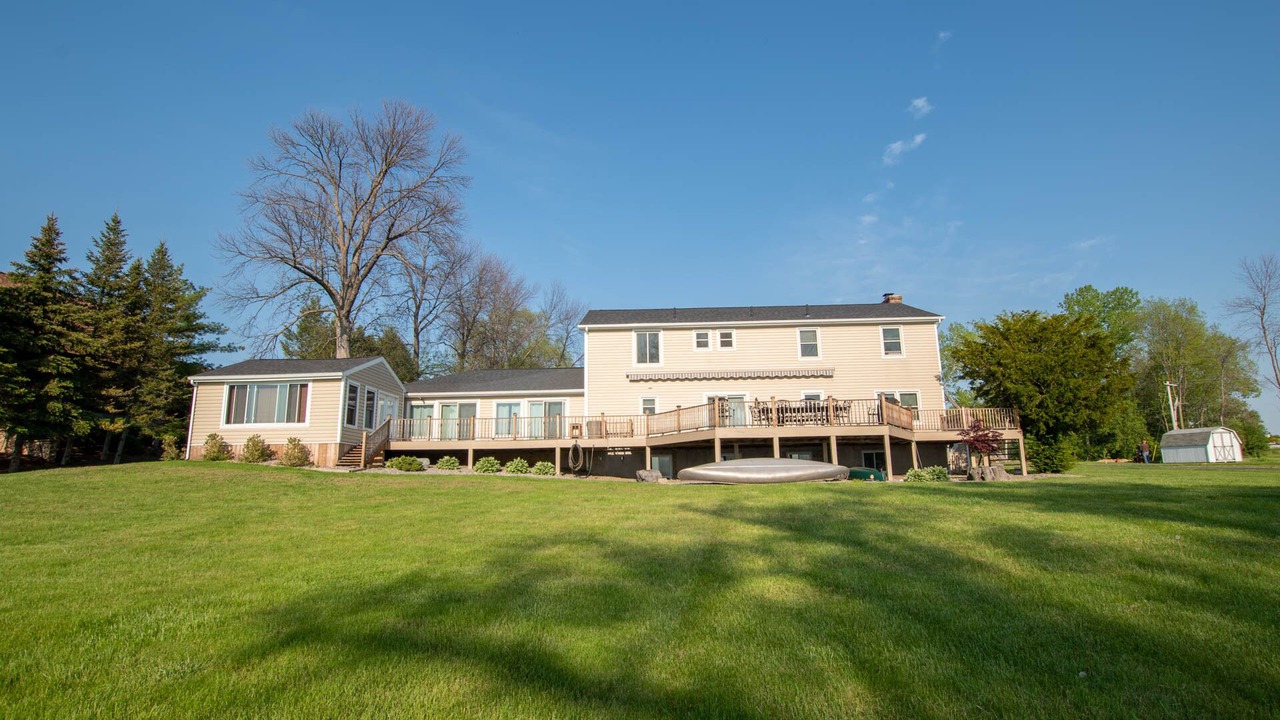 Photo of Outdoor in Cayuga