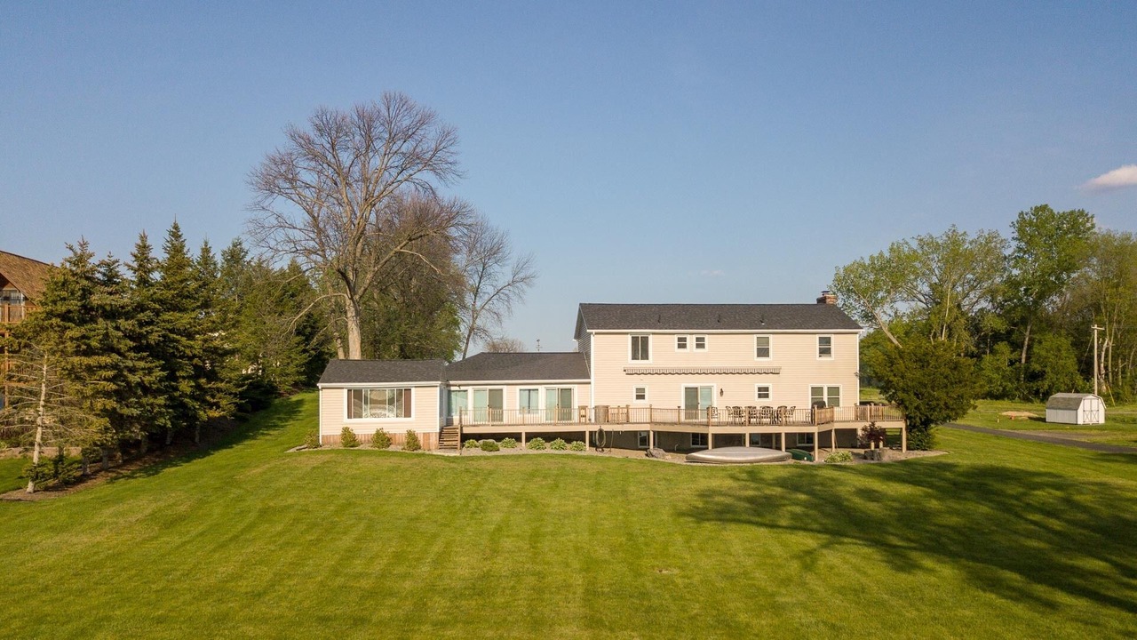 Photo of Outdoor in Cayuga
