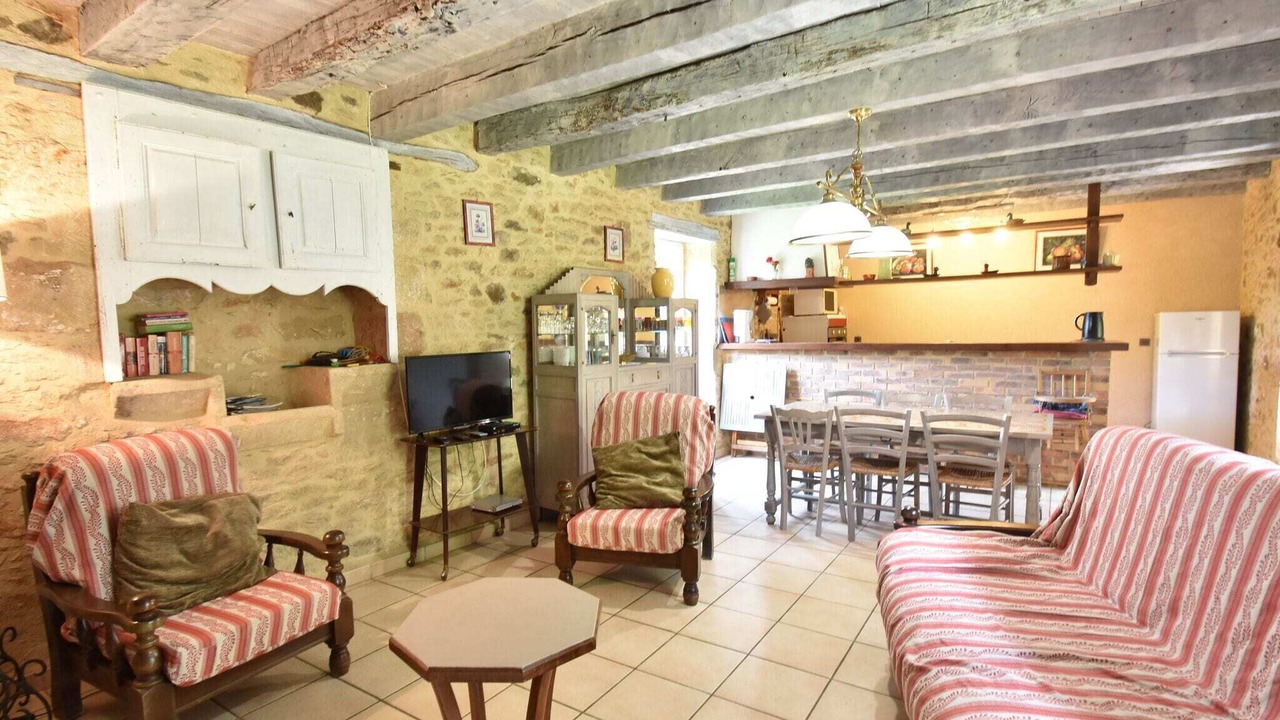 Photo of Livingroom in Montcabrier