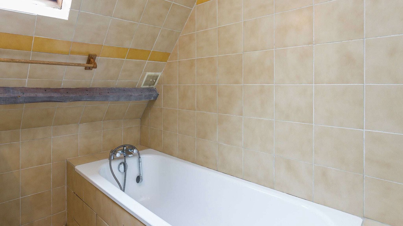 Photo of Bathroom in Montcabrier