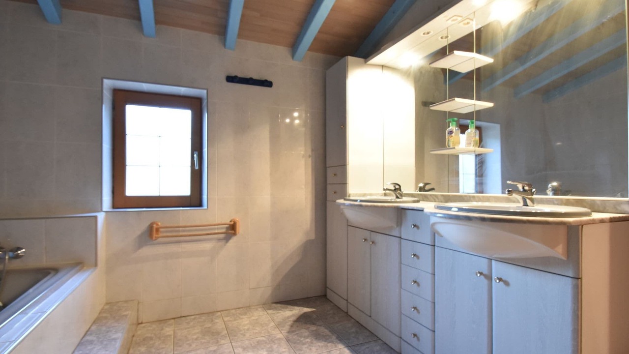 Photo of Bathroom in Marminiac