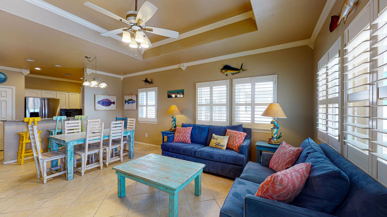 Photo of Livingroom in Safe Harbor