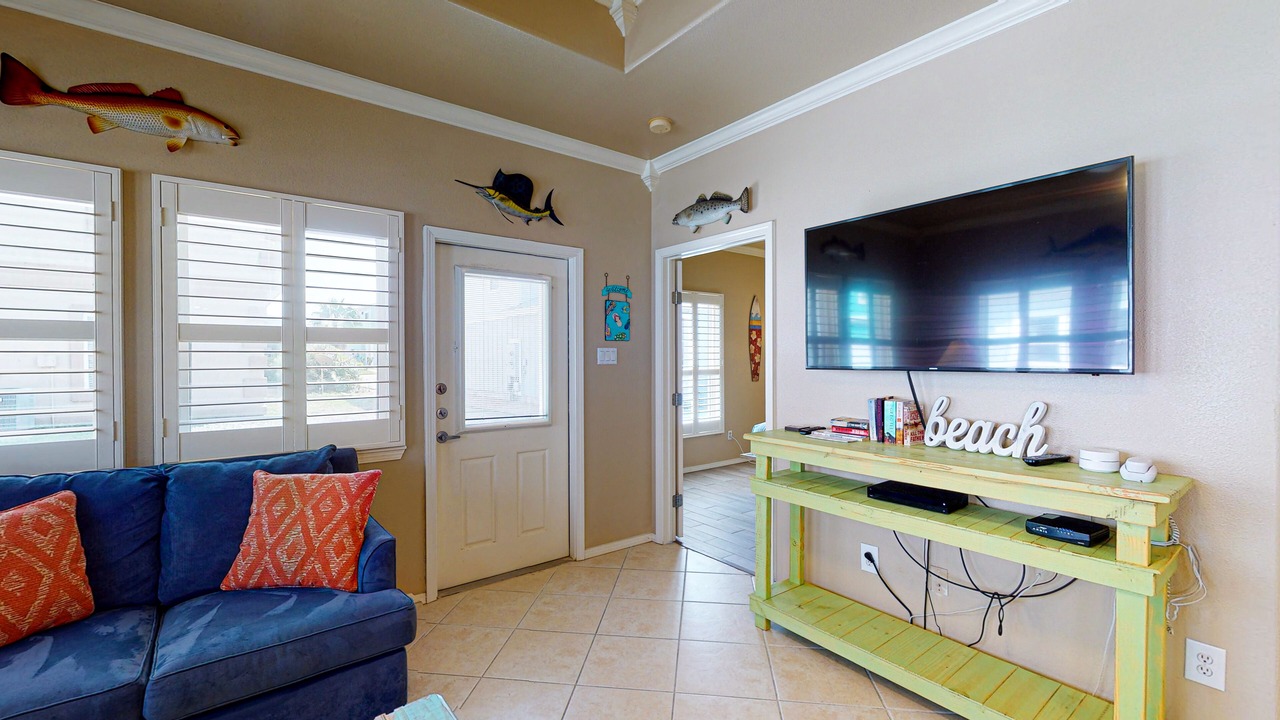 Photo of Livingroom in Safe Harbor