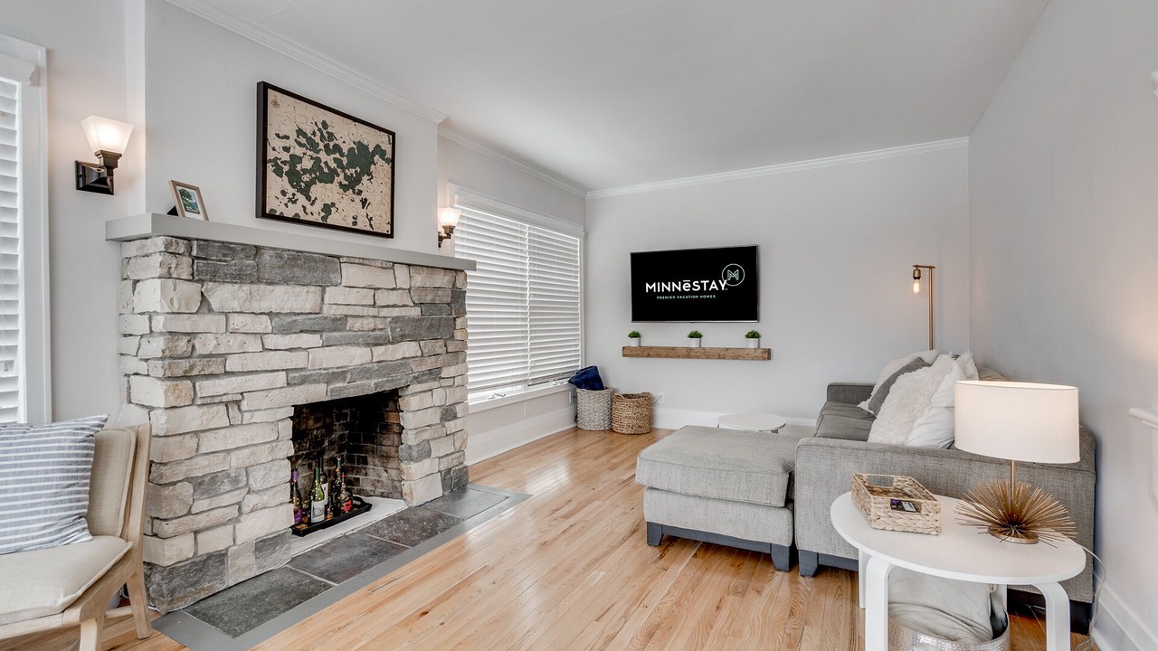 Photo of Livingroom in Tonka Bay