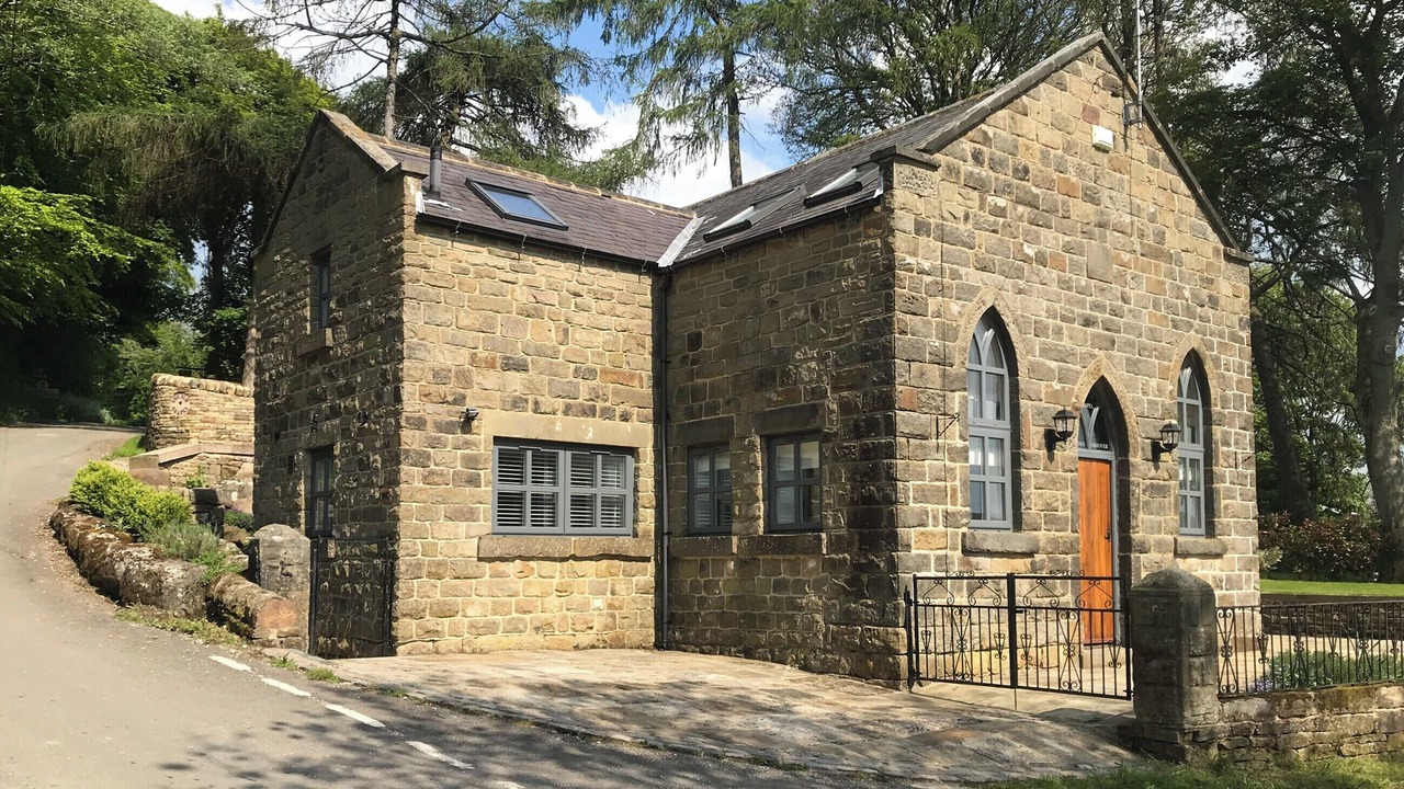 Photo of Others in Ashover