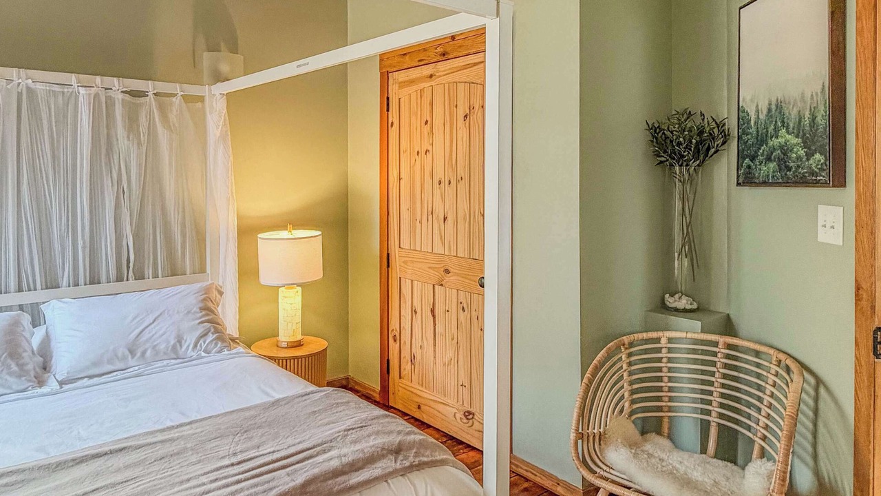 Photo of Bedroom in Hurdle Mills