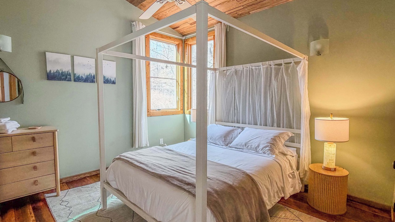 Photo of Bedroom in Hurdle Mills