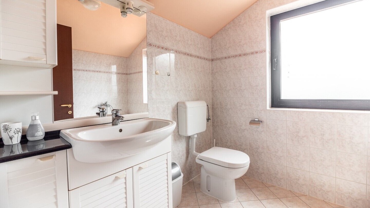 Photo of Bathroom in Pomer