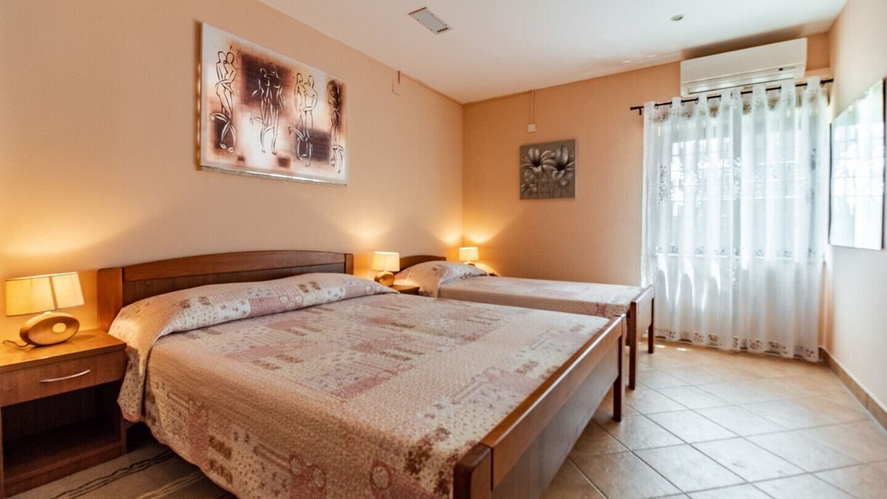 Photo of Bedroom in Pomer