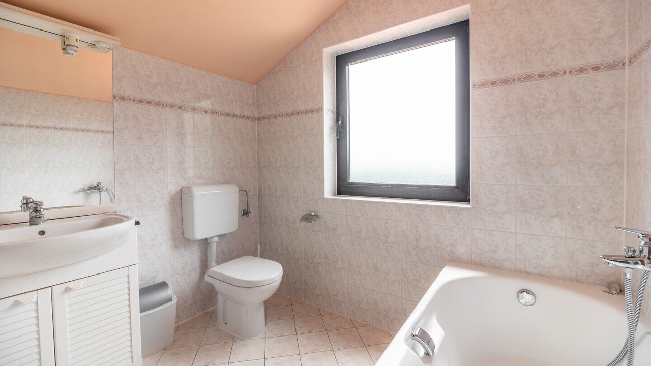 Photo of Bathroom in Pomer
