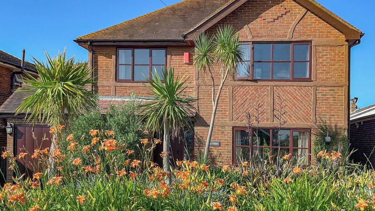 Photo of Others in Seasalter