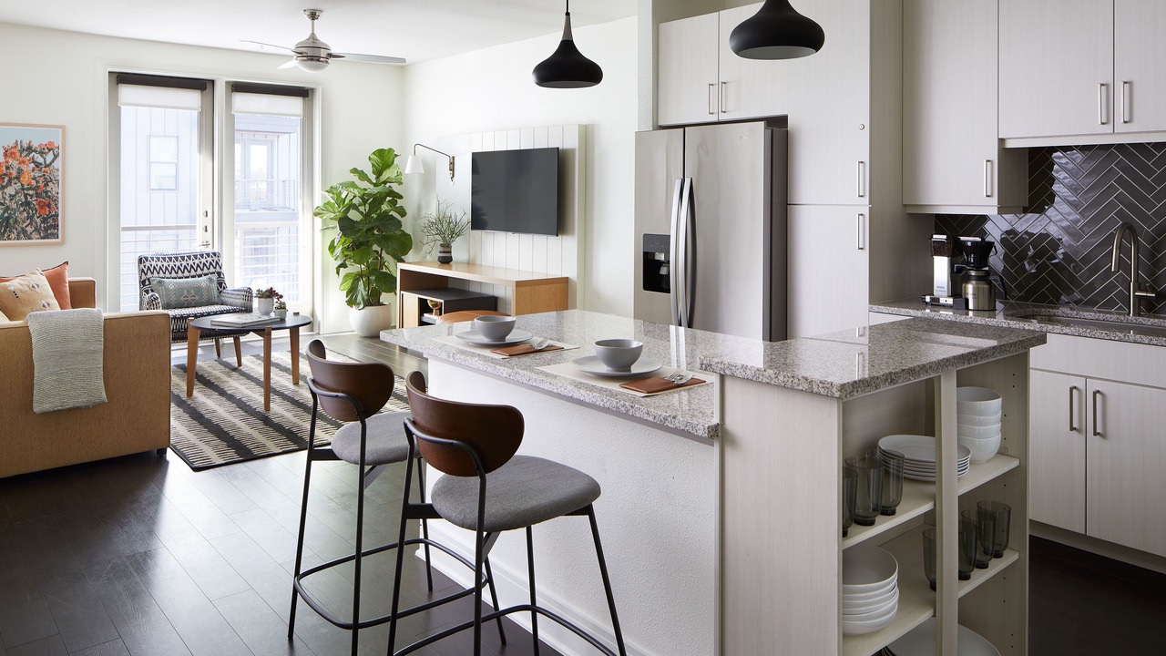 Photo of Kitchen in East Cesar Chavez