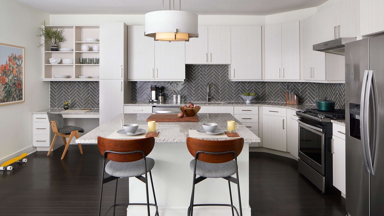 Photo of Kitchen in East Cesar Chavez