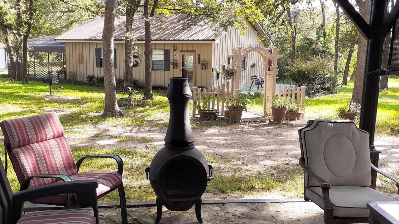 Photo of Others in Hearne
