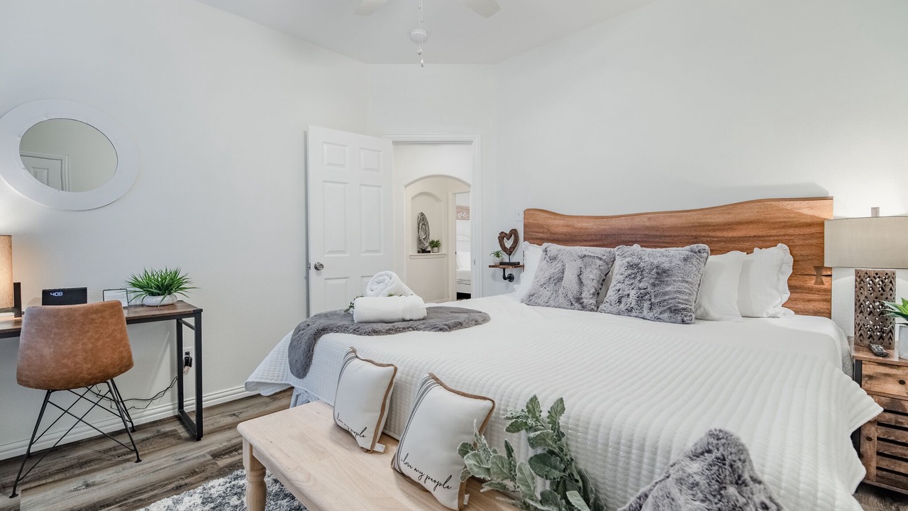 Photo of Bedroom in Grand Prairie