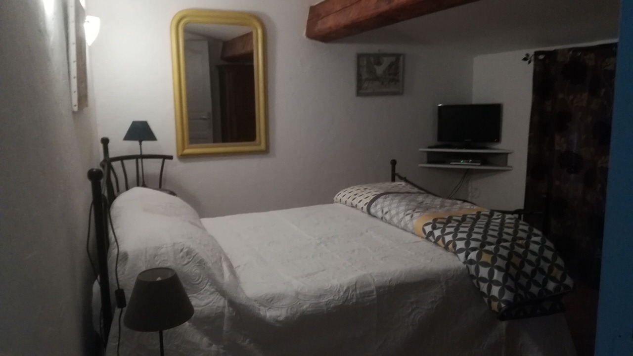 Photo of Bedroom in Tavernes