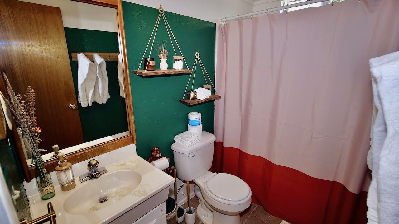 Photo of Bathroom in Pine Cove
