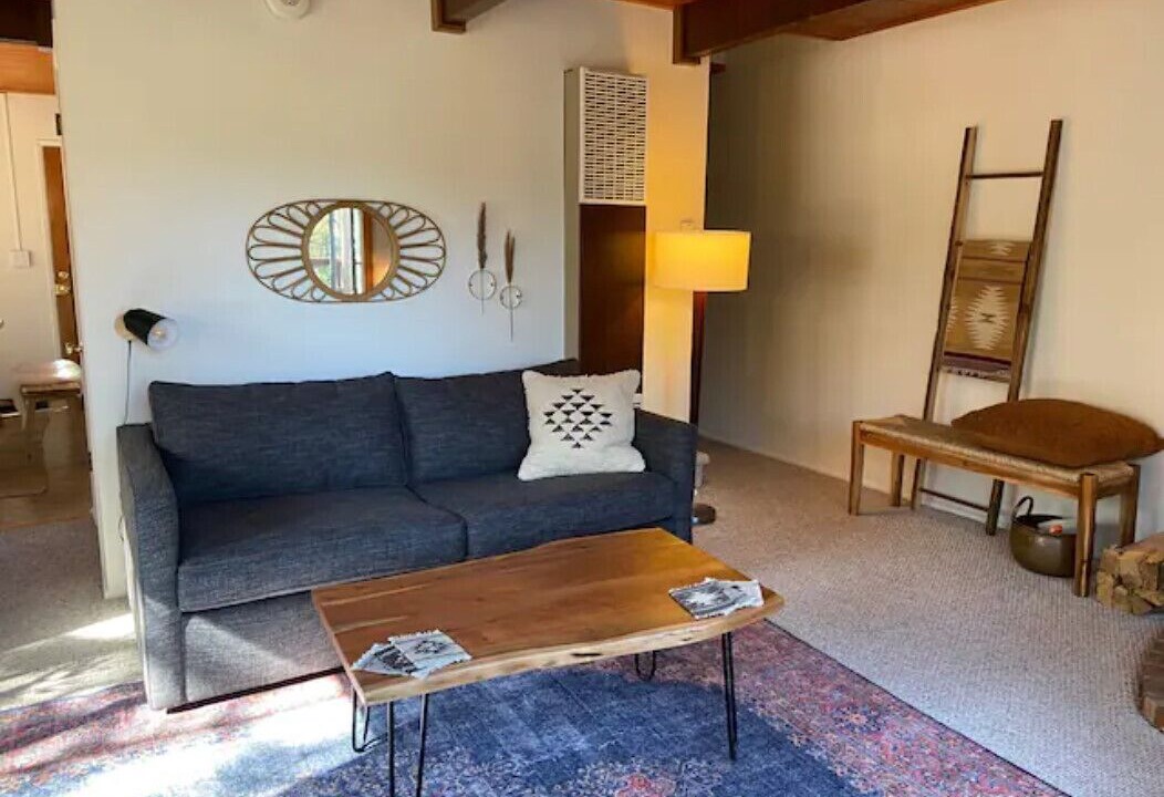 Photo of Livingroom in Pine Cove