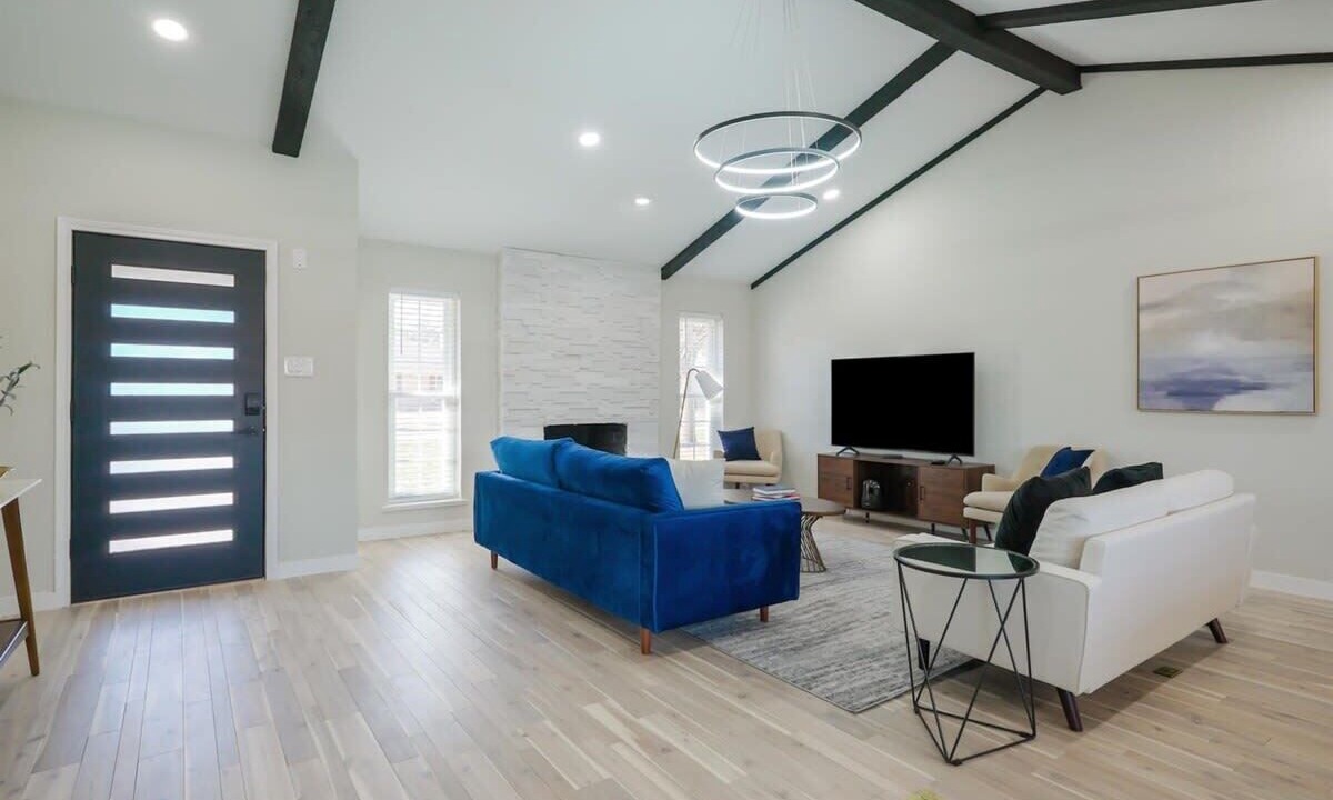 Photo of Livingroom in Richardson