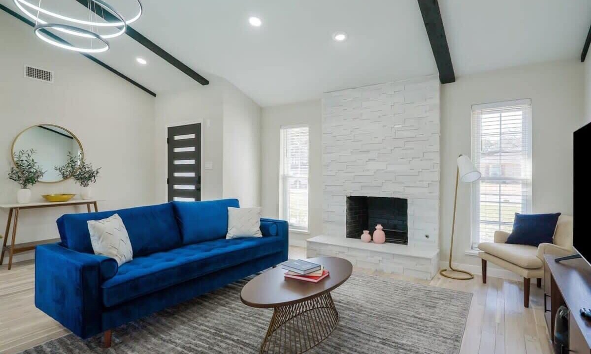 Photo of Livingroom in Richardson