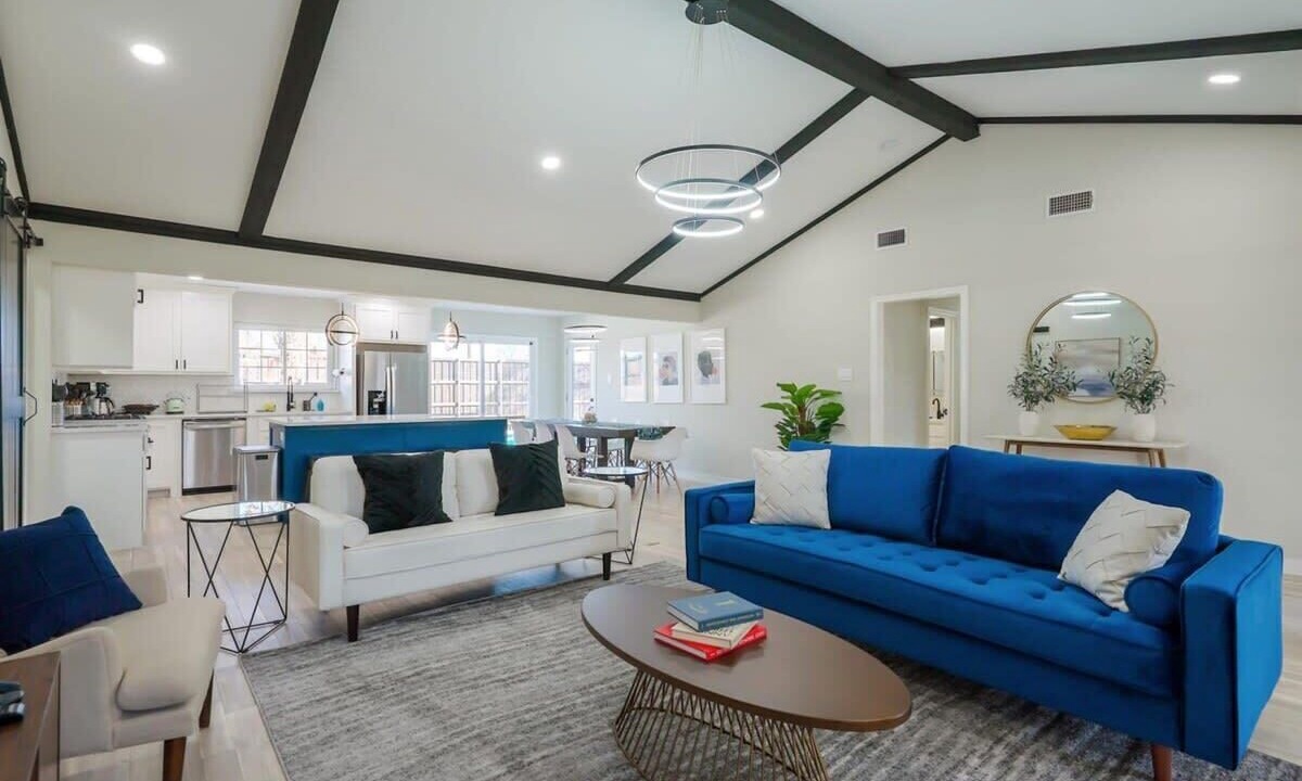 Photo of Livingroom in Richardson