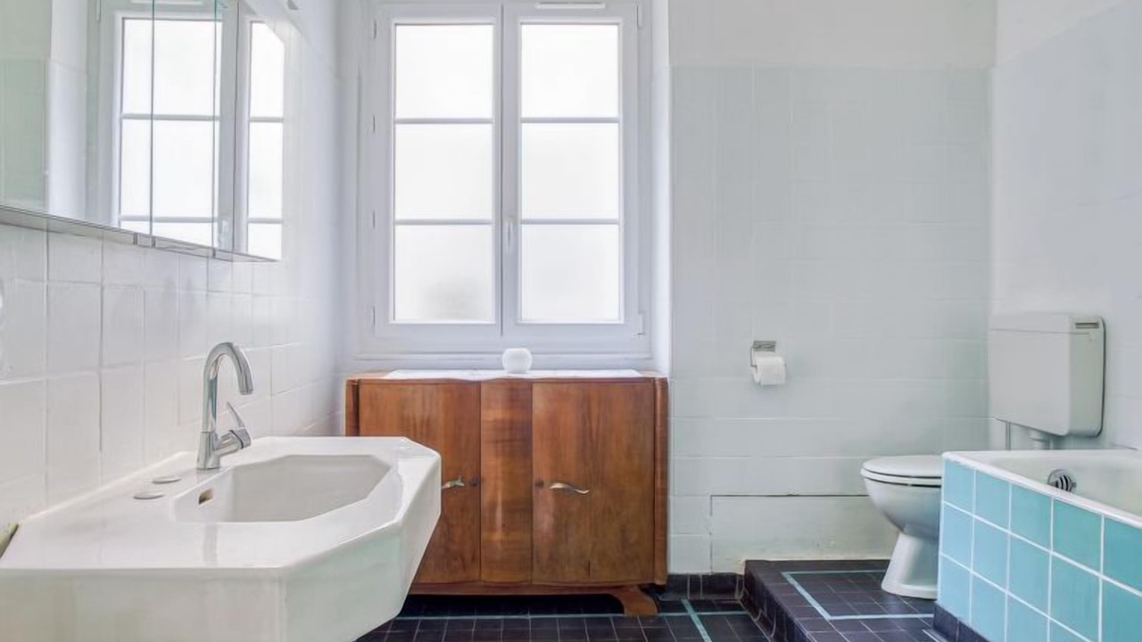 Photo of Bathroom in Intra Muros