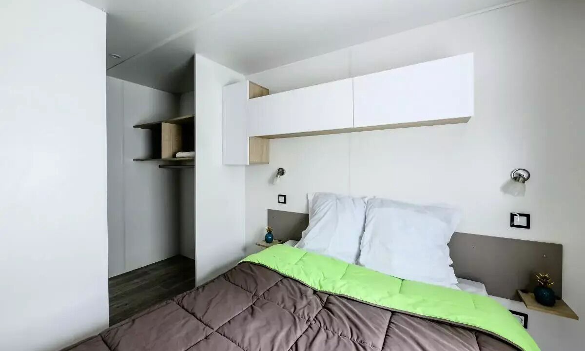 Photo of Bedroom in Parentis-en-Born