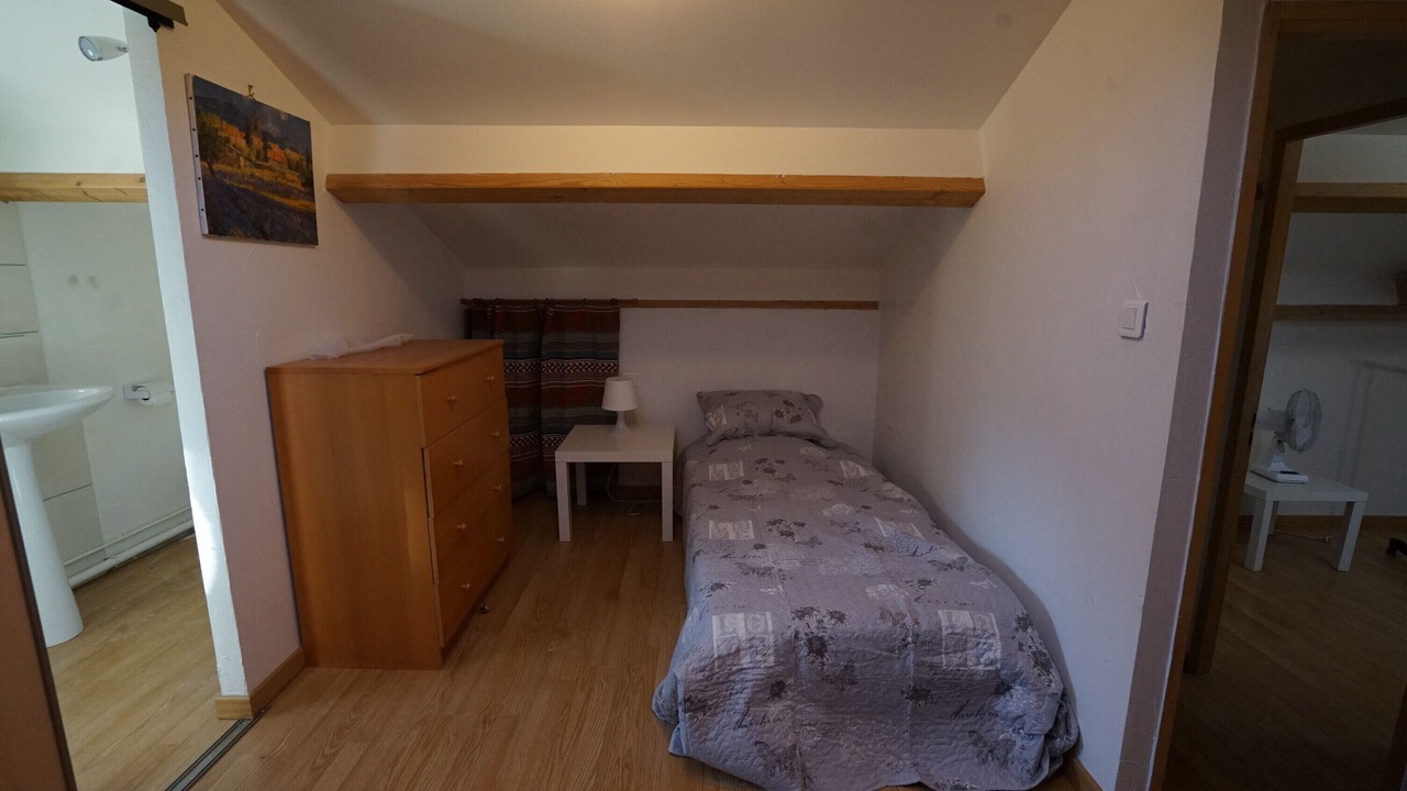 Photo of Bedroom in Saint-Marcel-de-Careiret