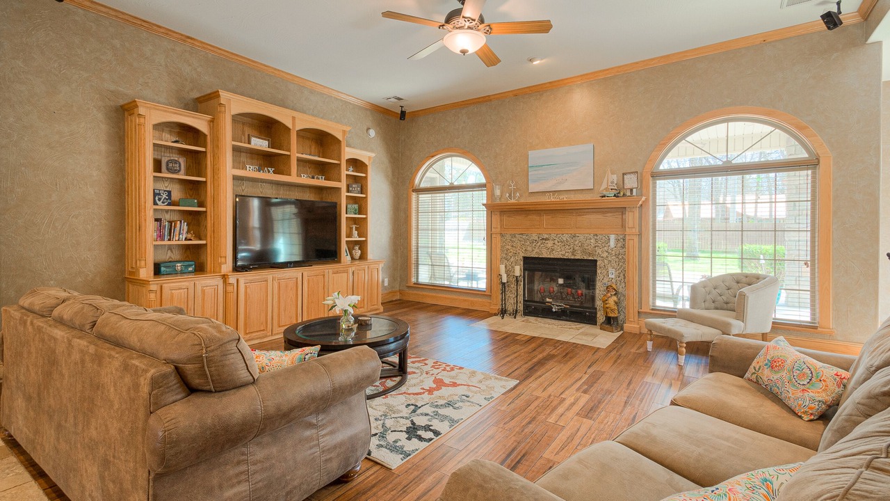Photo of Livingroom in Kingston