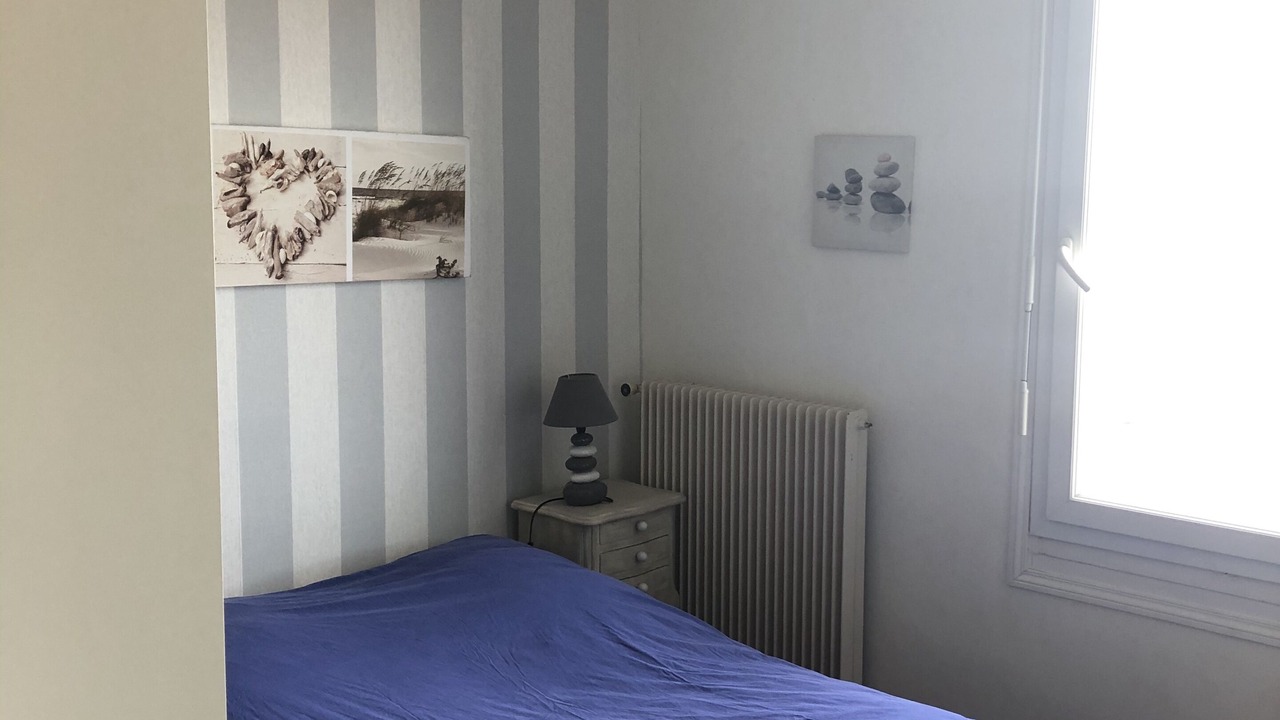 Photo of Bedroom in Luc-sur-Mer