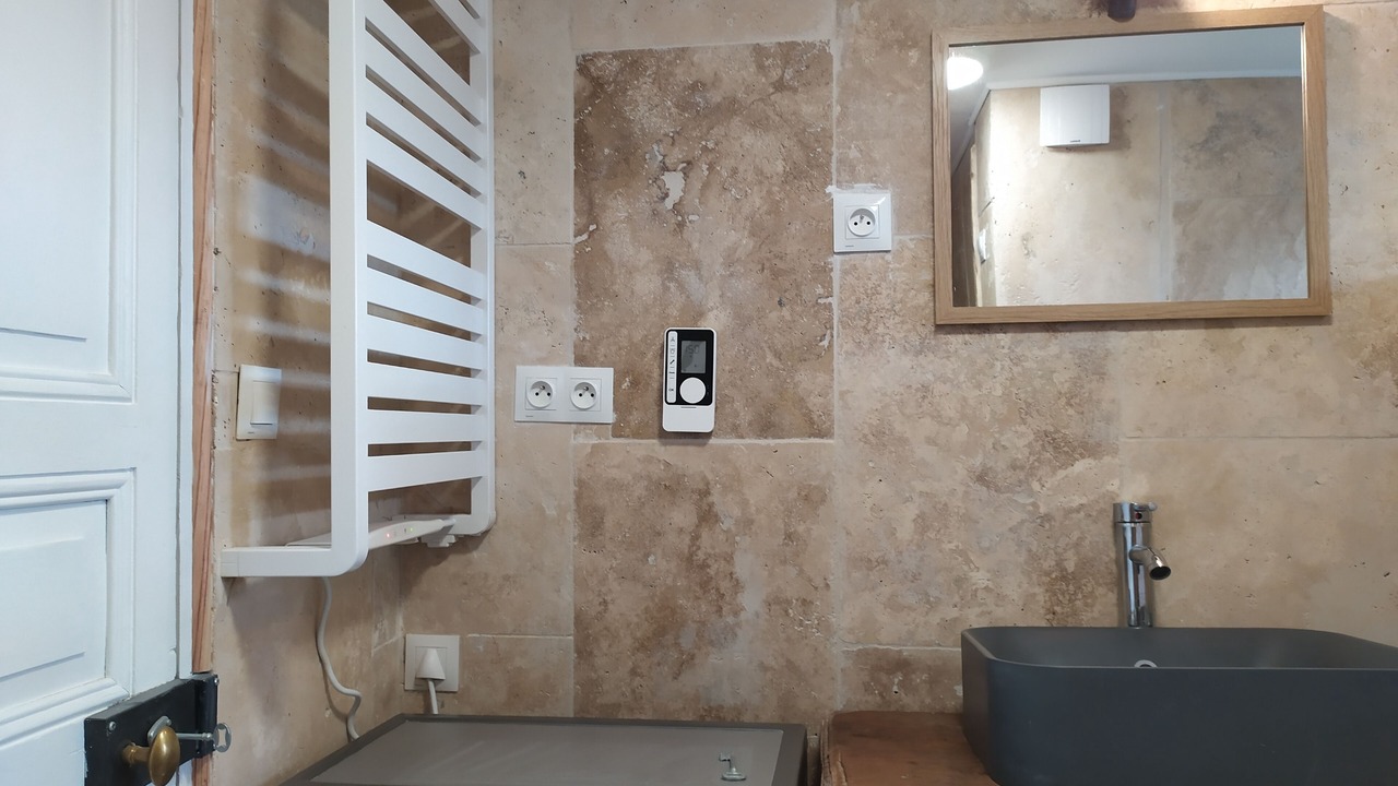 Photo of Others in Velles