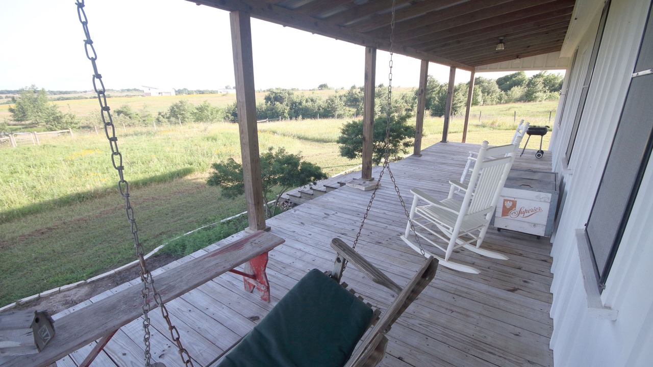 Photo of Patio Balcony in La Grange