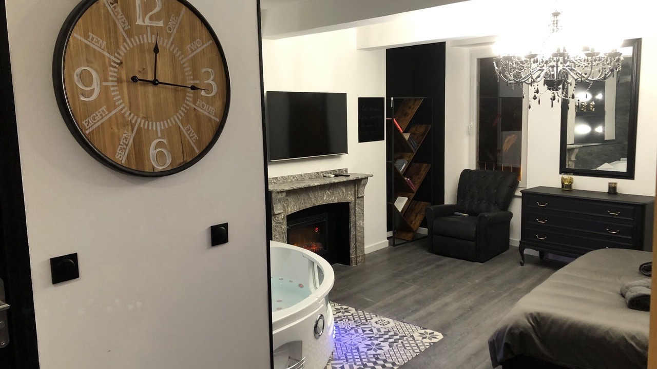 Photo of Bedroom in Limoux