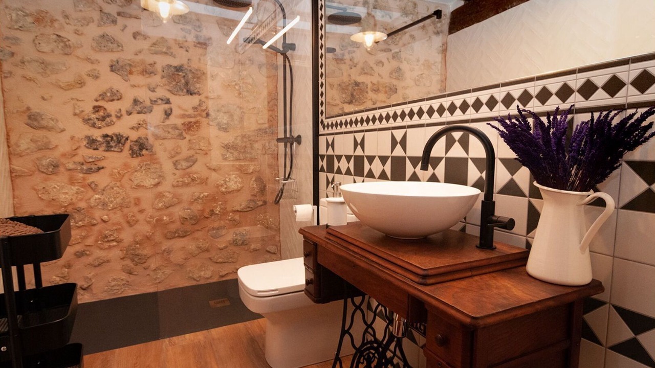 Photo of Bathroom in Campillo de Duenas