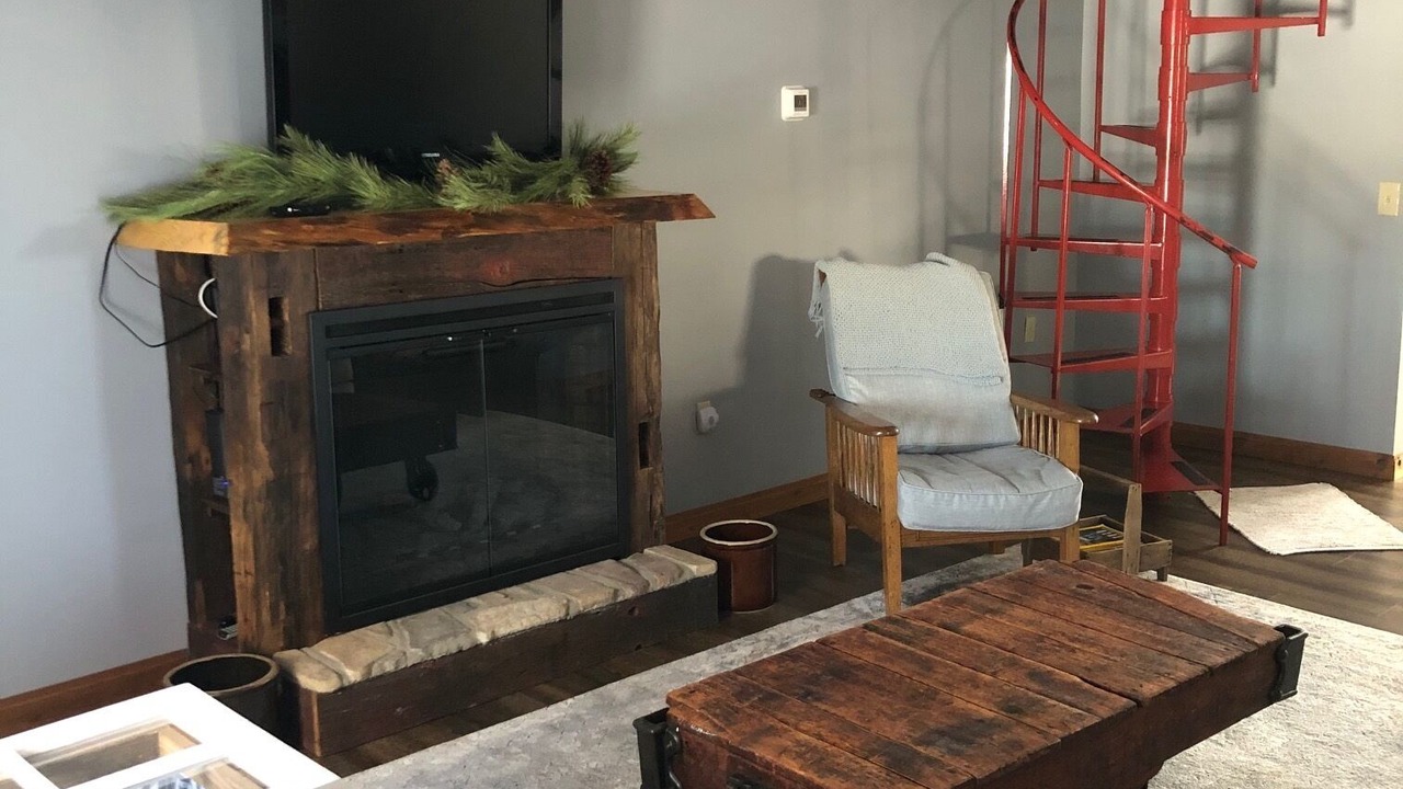 Photo of Livingroom in Fancher