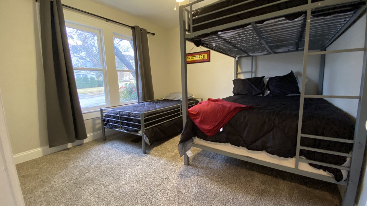 Photo of Bedroom in Fort Worth Cultural District