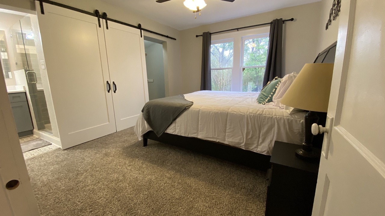 Photo of Bedroom in Fort Worth Cultural District