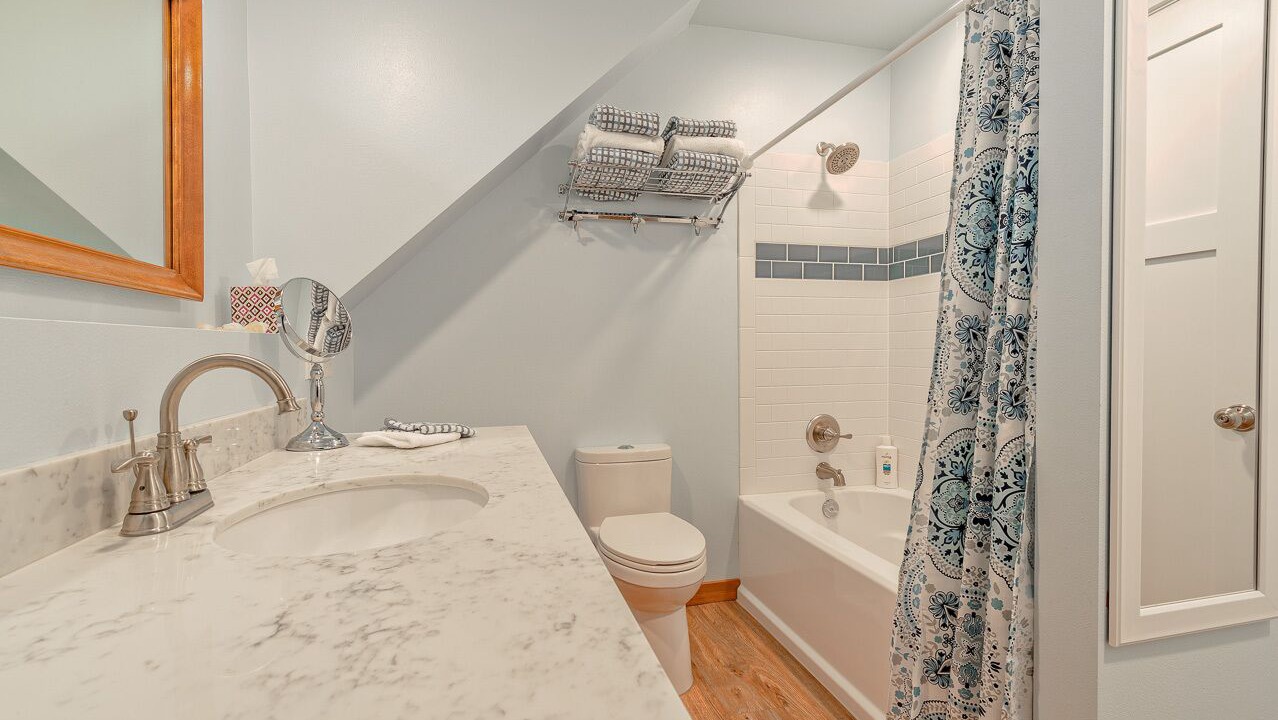 Photo of Bathroom in Alki