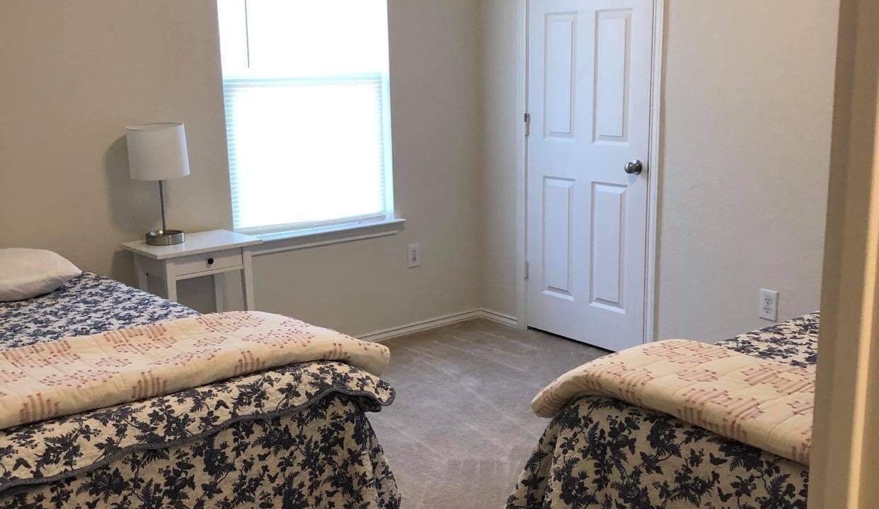 Photo of Bedroom in Aubrey