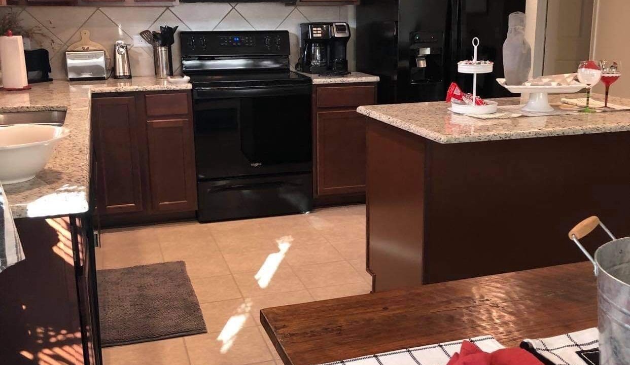 Photo of Kitchen in Aubrey