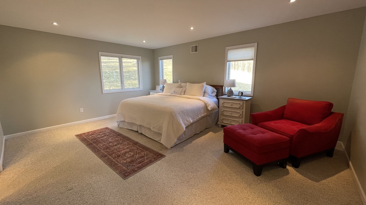 Photo of Bedroom in Bristol Hills