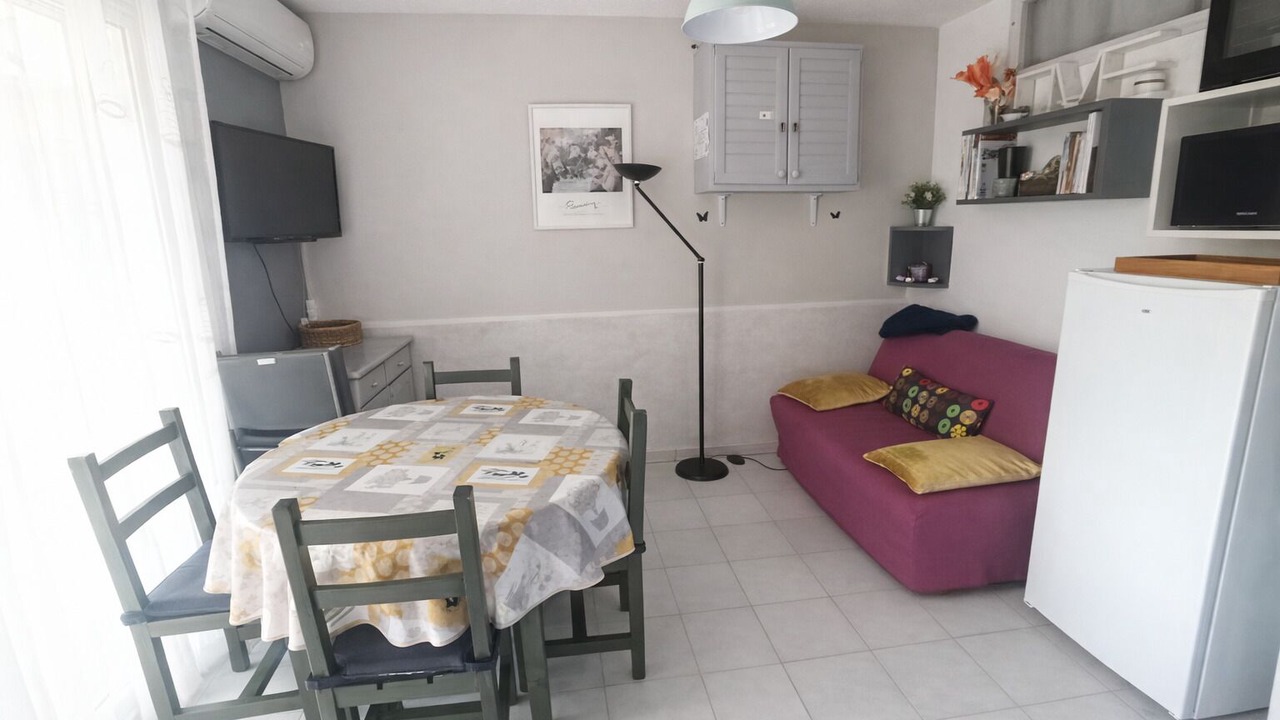 Photo of Livingroom in Le Grau-Du-Roi