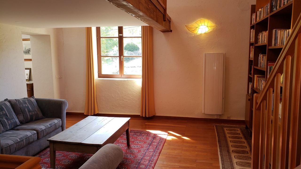 Photo of Livingroom in L'Abergement-de-Varey